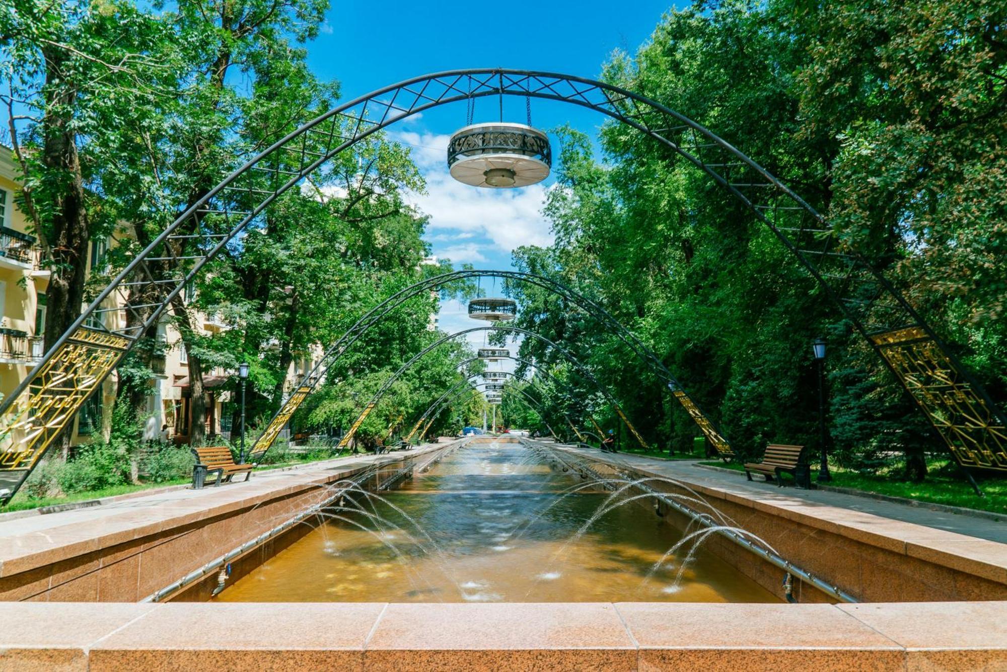 Nadezhda Apartments On Kabanbay Batyr 122 알마티 외부 사진